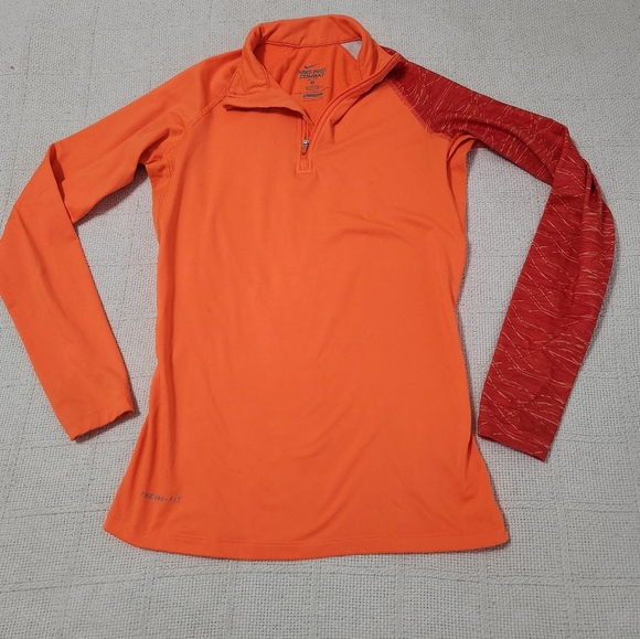 Nike Combat Pro Activewear Shirt Women's Size Medium - Picture 1 of 6
